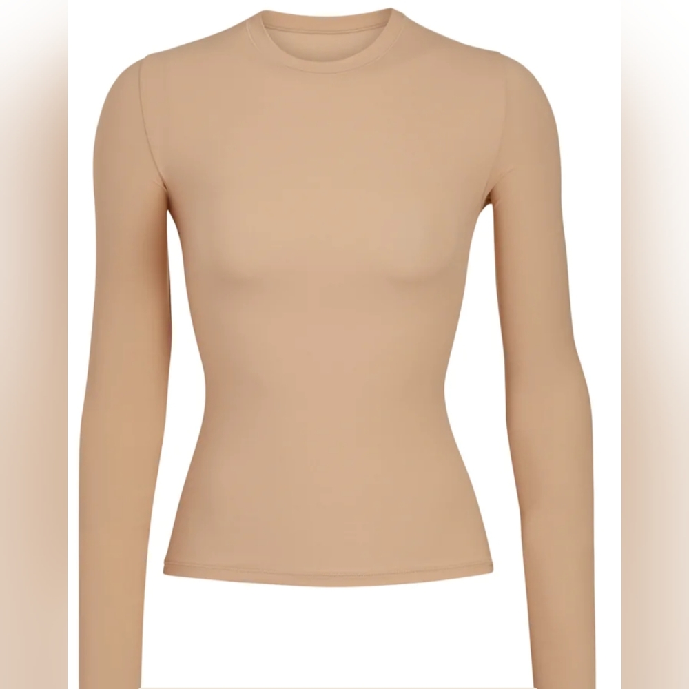 Fits everybody long sleeve t-shirt